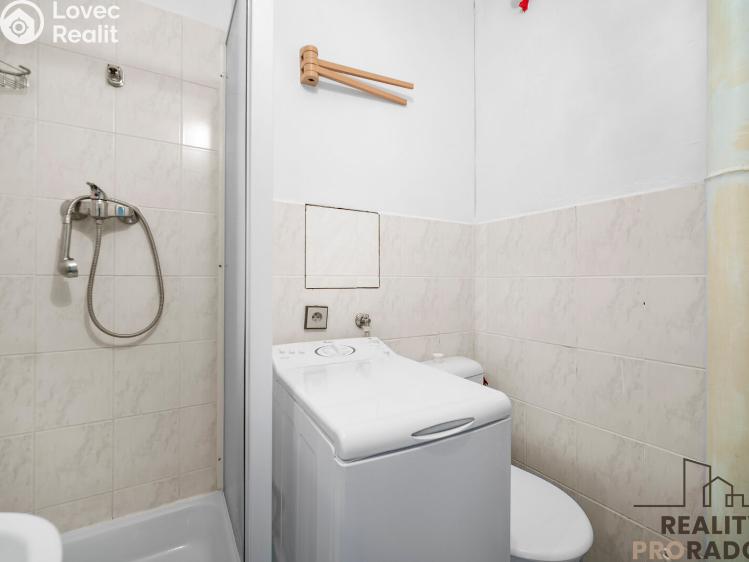 Pronájem bytu 1+KK Pardubice, Ohrazenická č. 2