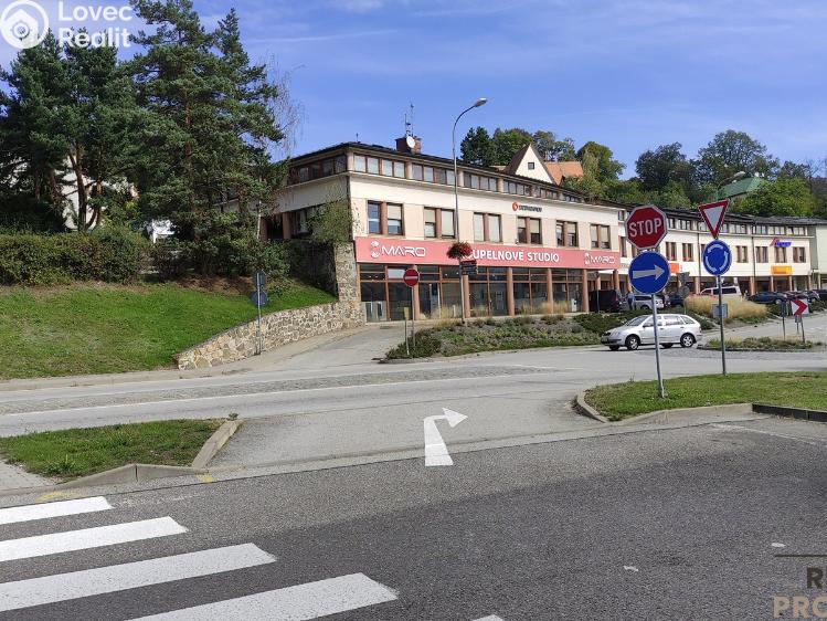 Pronájem bytu 3+1 Velké Meziříčí, Pod Hradbami č. 1