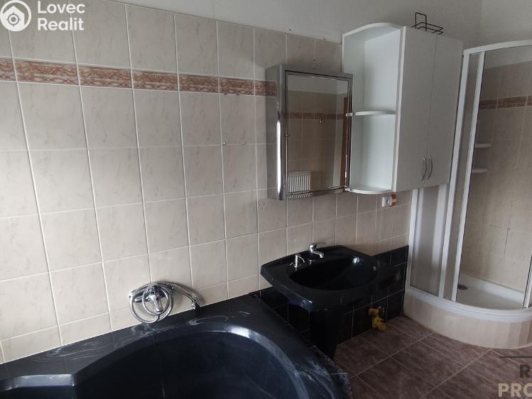 Pronájem bytu 3+1 Velké Meziříčí, Pod Hradbami č. 6