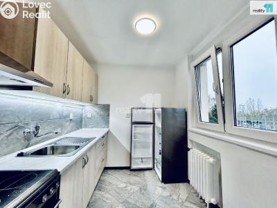 Rent apartment 4+1 Praha 12, U zastávky č. 2