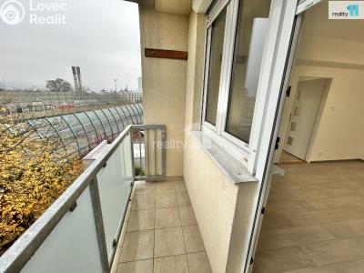 Rent apartment 4+1 Praha 12, U zastávky č. 3