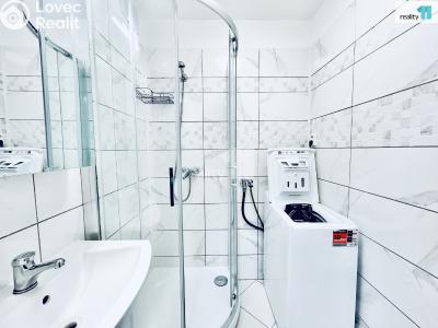 Rent apartment 4+1 Praha 12, U zastávky č. 5