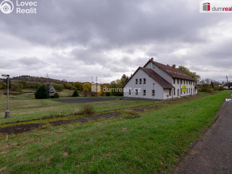 Prodej rybníku Valeč č. 14