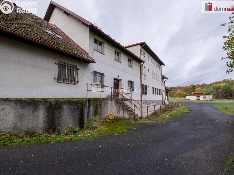 Prodej rybníku Valeč č. 18