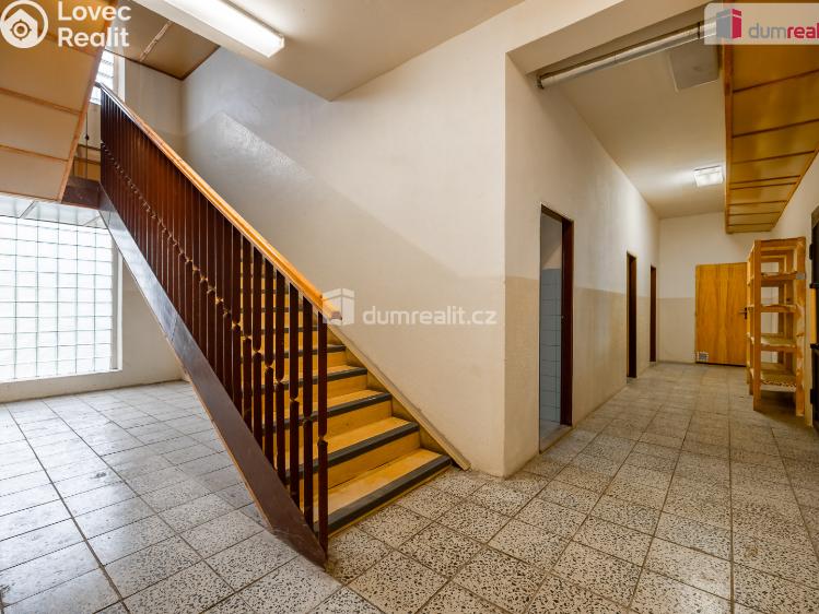 Prodej rybníku Valeč č. 21