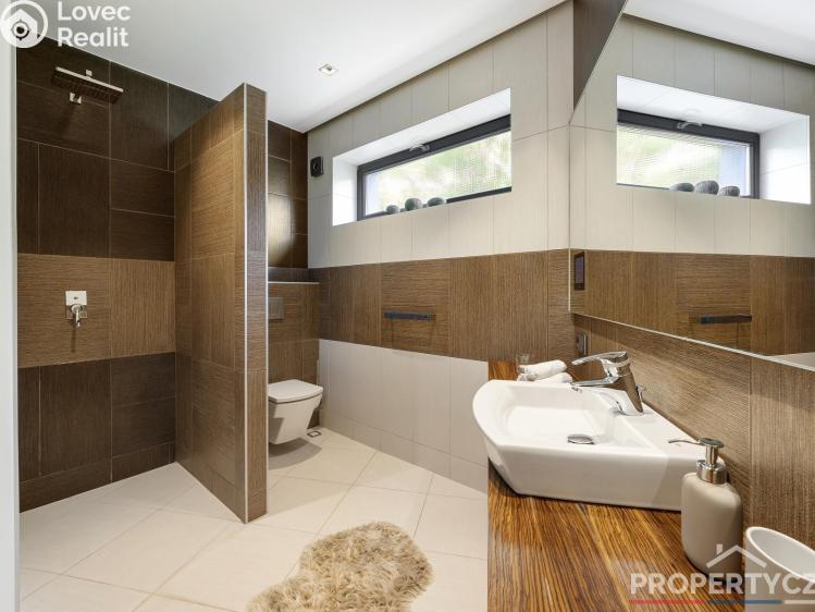 Prodej vícegeneračního domu Praha, Žďárská 750/6a č. 18