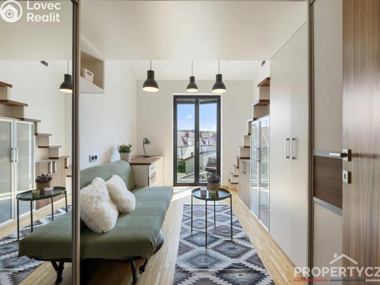 Prodej vícegeneračního domu Praha, Žďárská 750/6a č. 31