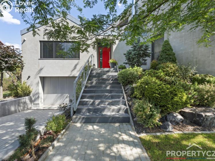 Prodej vícegeneračního domu Praha, Žďárská 750/6a č. 5