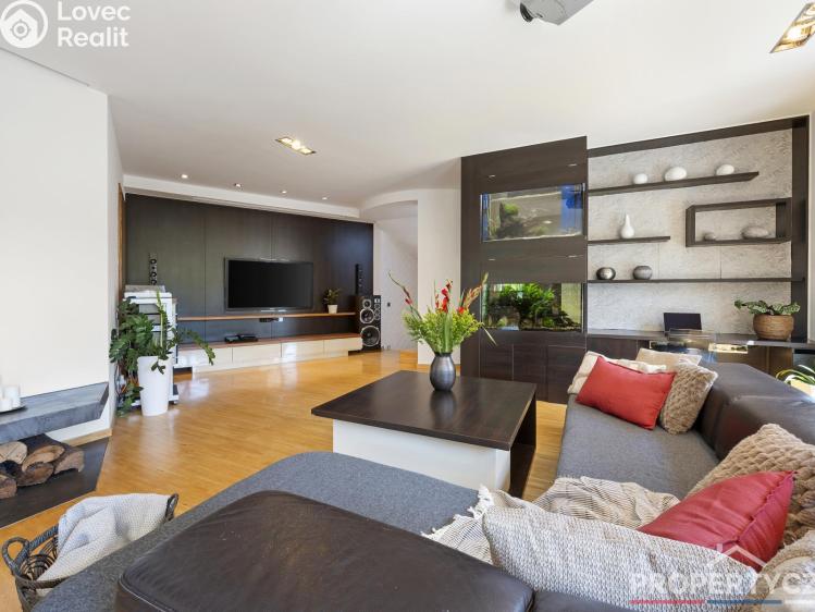 Prodej vícegeneračního domu Praha, Žďárská 750/6a č. 14