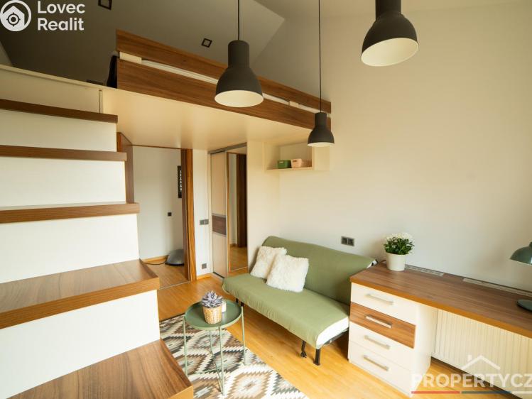 Prodej vícegeneračního domu Praha, Žďárská 750/6a č. 33