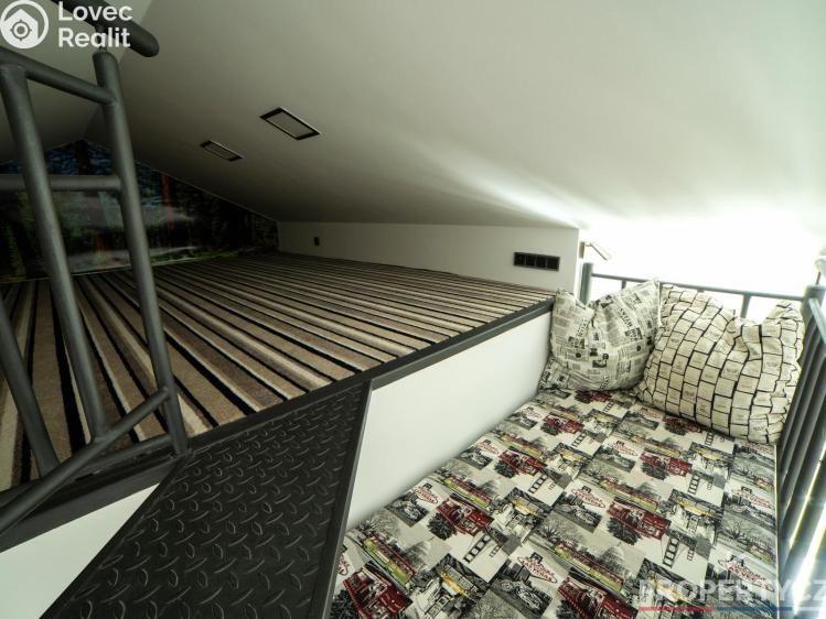 Prodej vícegeneračního domu Praha, Žďárská 750/6a č. 36