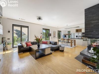 Prodej vícegeneračního domu Praha, Žďárská č. 2