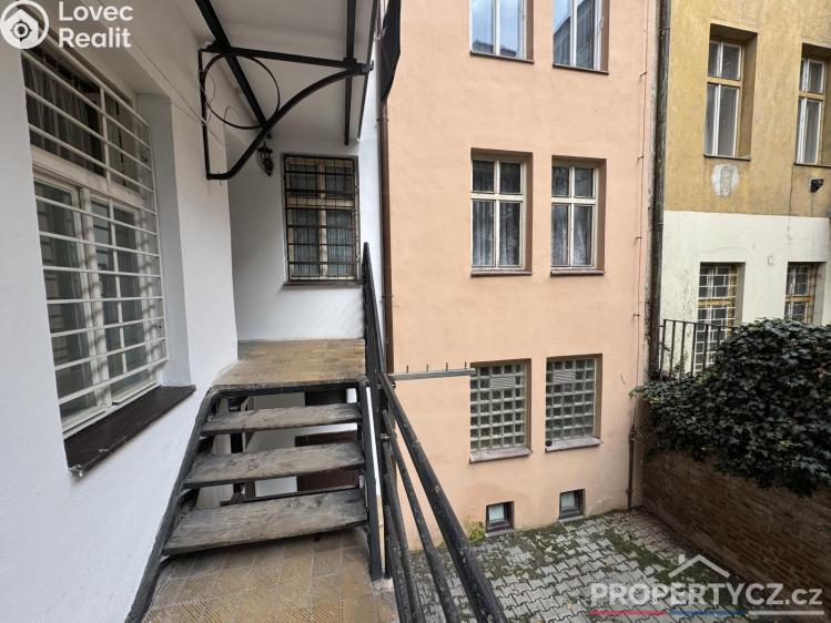 Prodej výrobní haly Praha, Arbesovo náměstí 314/10 č. 15