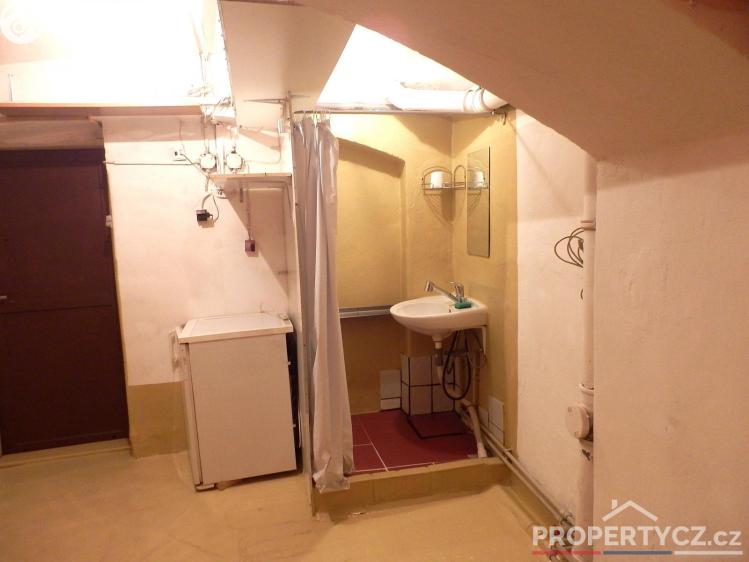 Prodej obchodního prostoru Praha, Arbesovo náměstí 314/10 č. 26