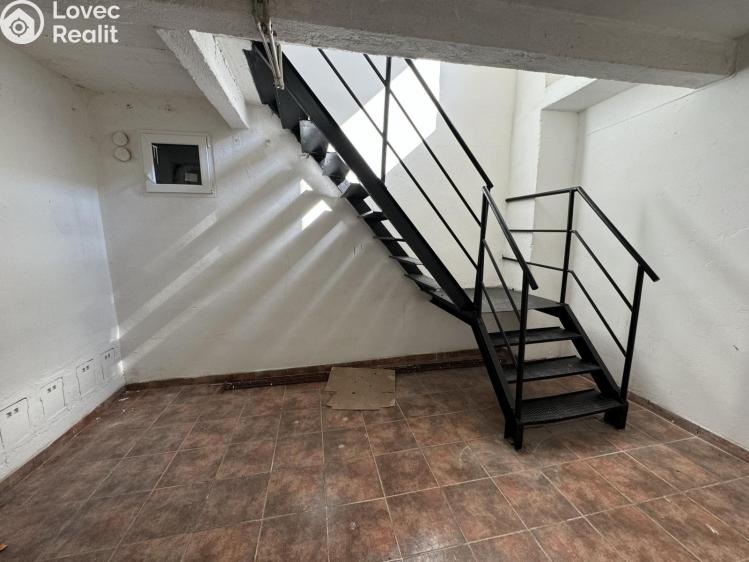 Prodej atypického bytu Praha, Na Petynce 986/36 č. 18