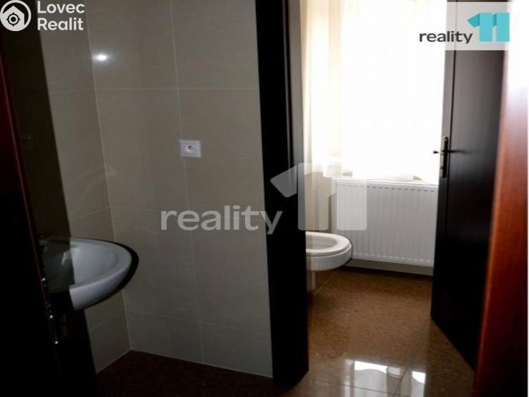 Оренда офісного приміщення Karlovy Vary, Chebská č. 6