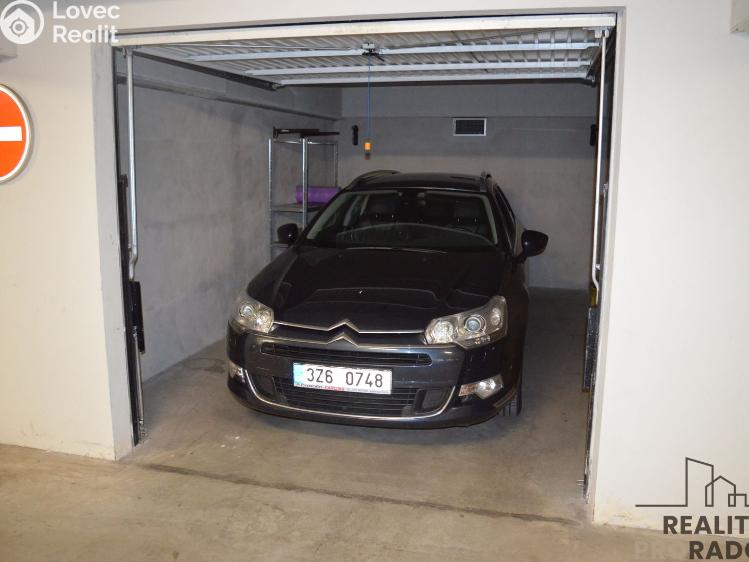 Pronájem garáže Brno, Zderadova č. 1