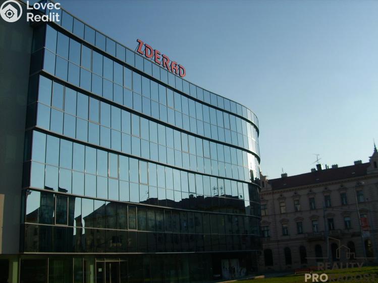 Pronájem garáže Brno, Zderadova č. 7