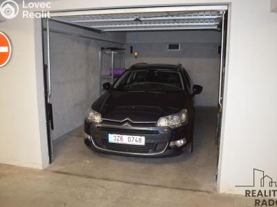 Rent garage Brno, Zderadova č. 1