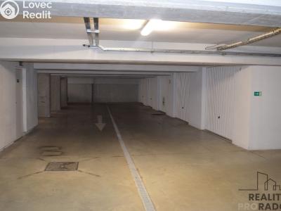 Rent garage Brno, Zderadova č. 6