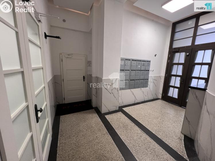 Pronájem bytu 2+KK Praha 1, Samcova č. 10