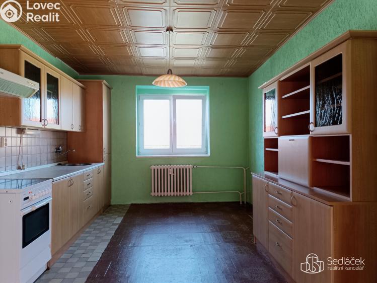 Продаж квартири 2+1 Královské Poříčí, Na sídlišti č. 4