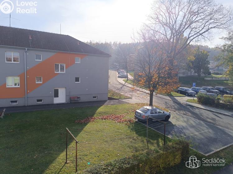 Продаж квартири 2+1 Královské Poříčí, Na sídlišti č. 11