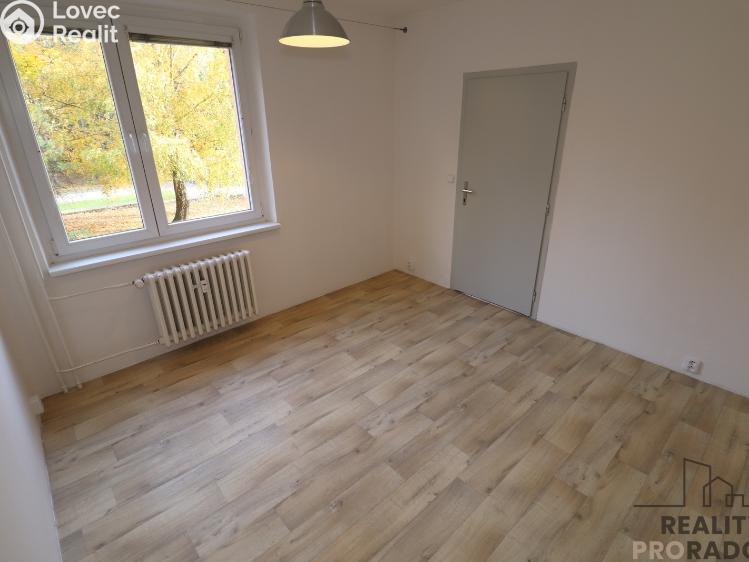 Pronájem bytu 3+1 Brno, Krymská č. 3