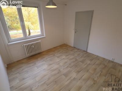 Rent apartment 3+1 Brno, Krymská č. 3