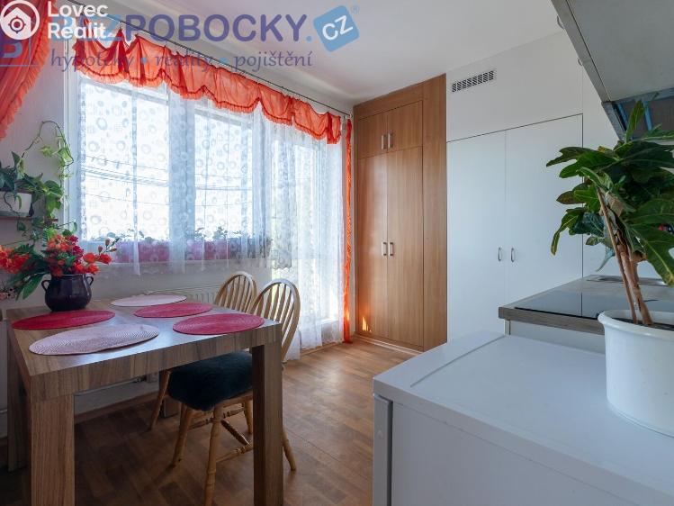 Prodej bytu 3+1 Velké Bílovice, Široká č. 11