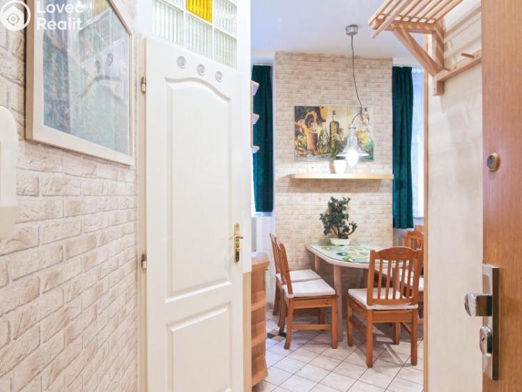 Pronájem bytu 1+KK Praha, Sokolovská č. 6