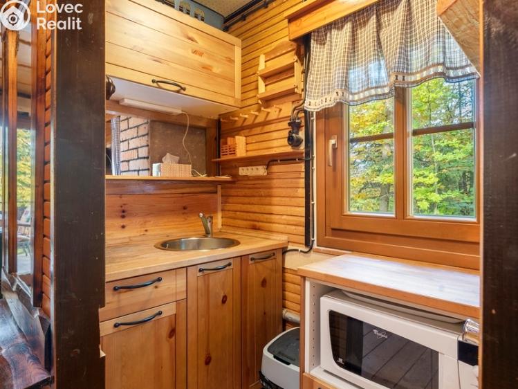 Продаж хатини Jedovnice č. 6