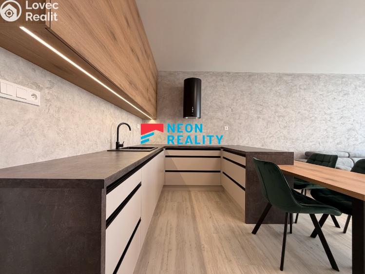 Pronájem bytu 1+KK Ostrava, Koksová 1784/2 č. 12