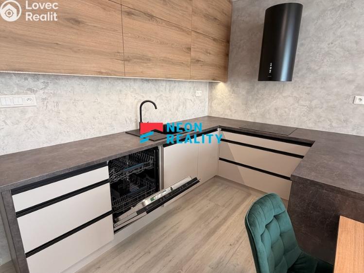 Pronájem bytu 1+KK Ostrava, Koksová 1784/2 č. 14