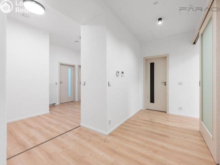 Продажа квартиры 3+KK Praha, Gorazdova č. 7