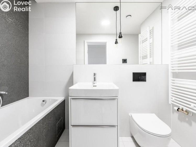 Rent apartment 3+KK Praha, Grafická č. 12