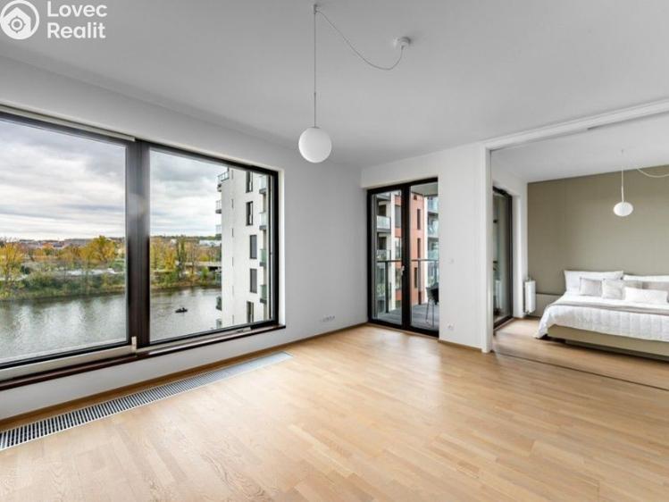 Pronájem bytu 2+KK Praha, Sanderova č. 5