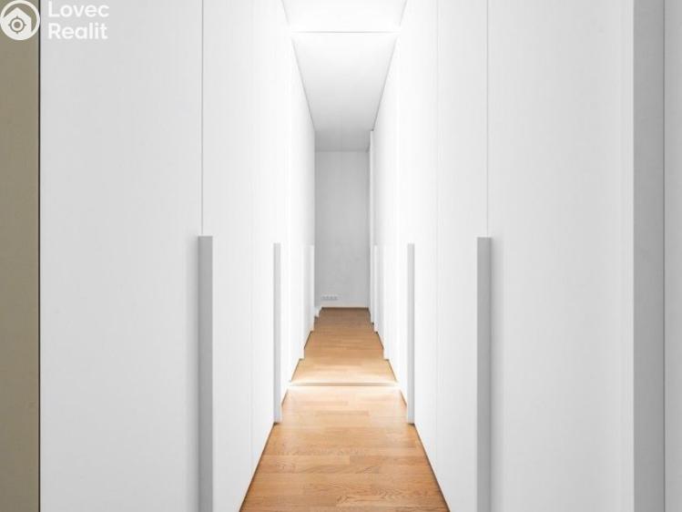 Pronájem bytu 2+KK Praha, Sanderova č. 11