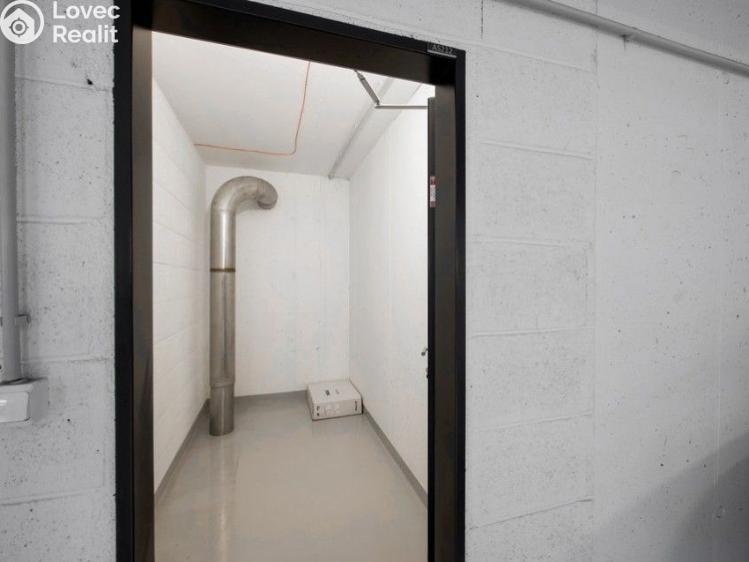 Pronájem bytu 2+KK Praha, Sanderova č. 18