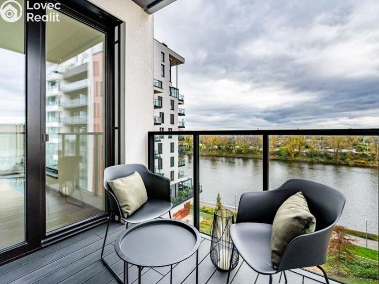 Pronájem bytu 2+KK Praha, Sanderova č. 1