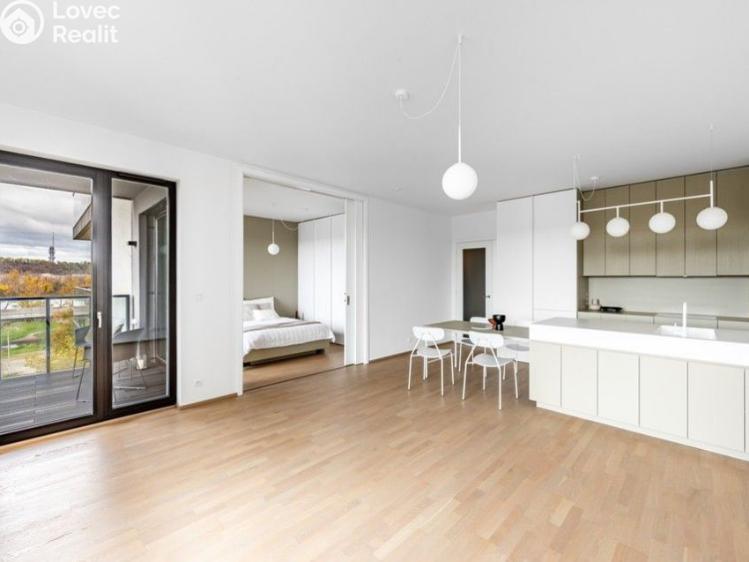 Pronájem bytu 2+KK Praha, Sanderova č. 3