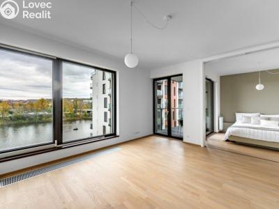 Pronájem bytu 2+KK Praha, Sanderova č. 4