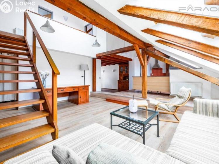 Pronájem bytu 3+KK Praha, Čajkovského č. 6