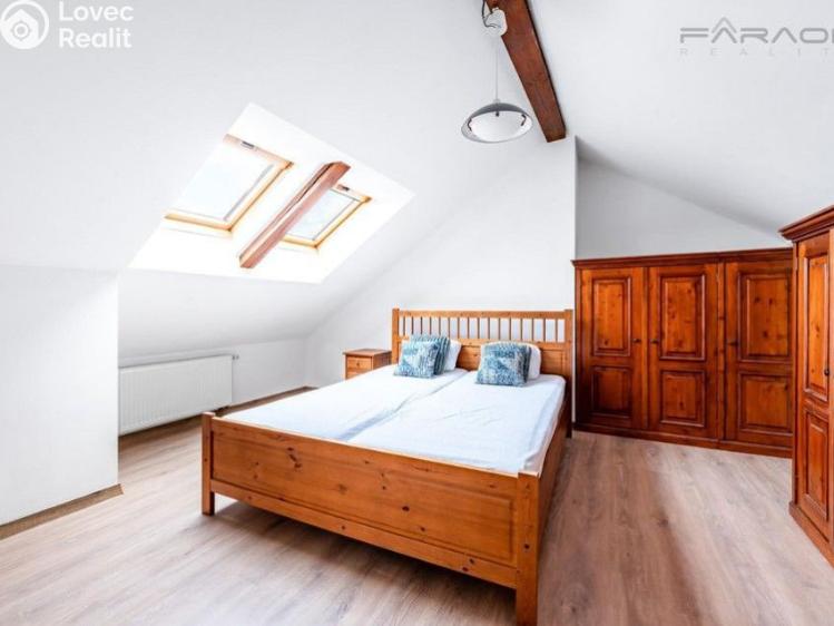 Pronájem bytu 3+KK Praha, Čajkovského č. 7