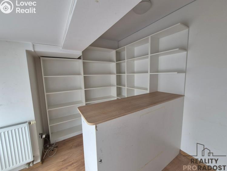 Pronájem obchodního prostoru Třinec, 1. máje č. 4