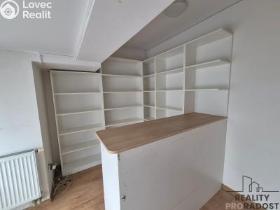 Pronájem obchodního prostoru Třinec, 1. máje č. 4