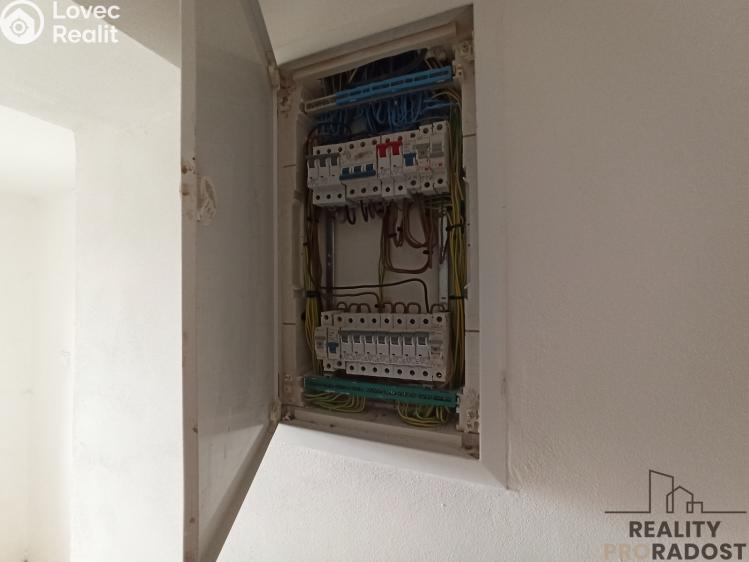 Prodej rodinného domu Veltruby, K zastávce 134 č. 26