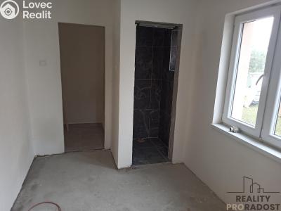 Prodej rodinného domu Veltruby, K zastávce 134 č. 2