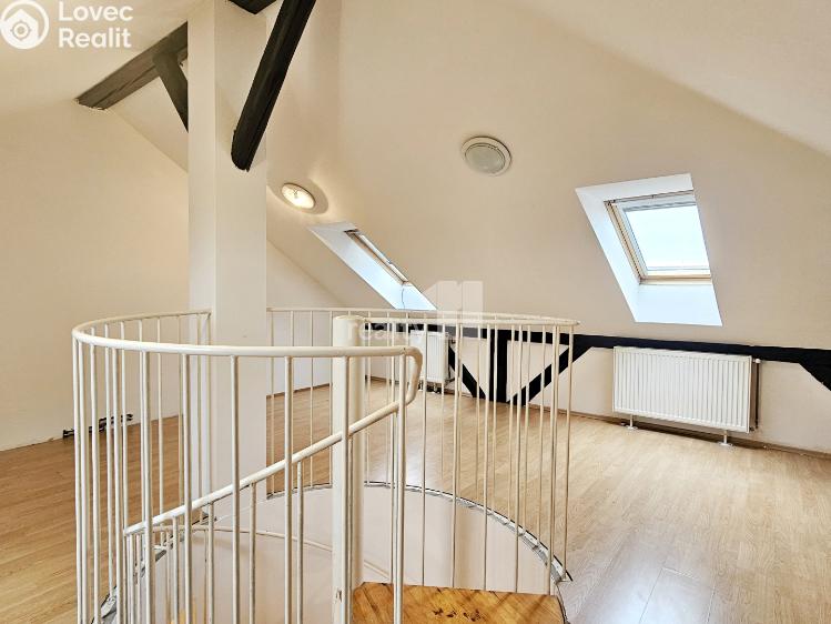 Оренда квартири 2+KK Kolín, Politických vězňů č. 8