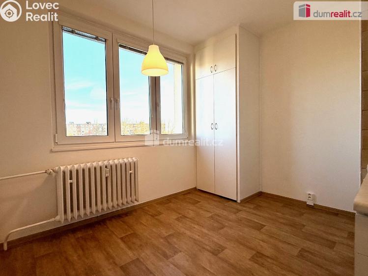 Pronájem bytu 2+1 Karlovy Vary, Okružní č. 10